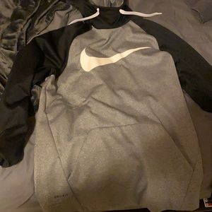 nike dri-fit hoodie